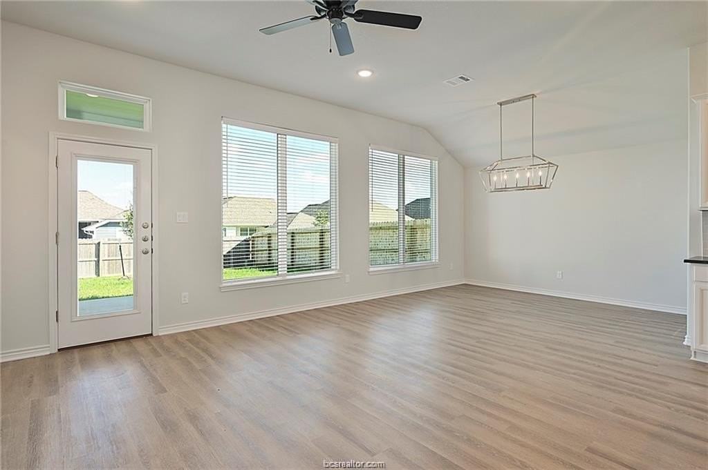 3124 Tarleton Ct - Photo 3 of 22