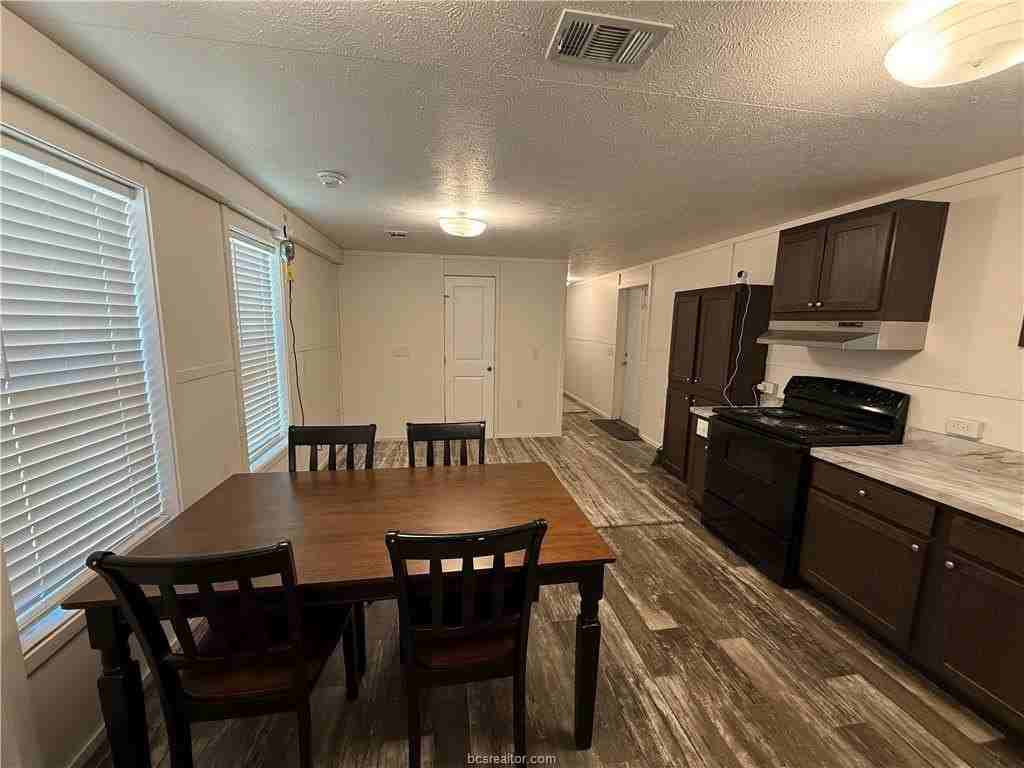 10181 Fm 391 - Photo 2 of 10