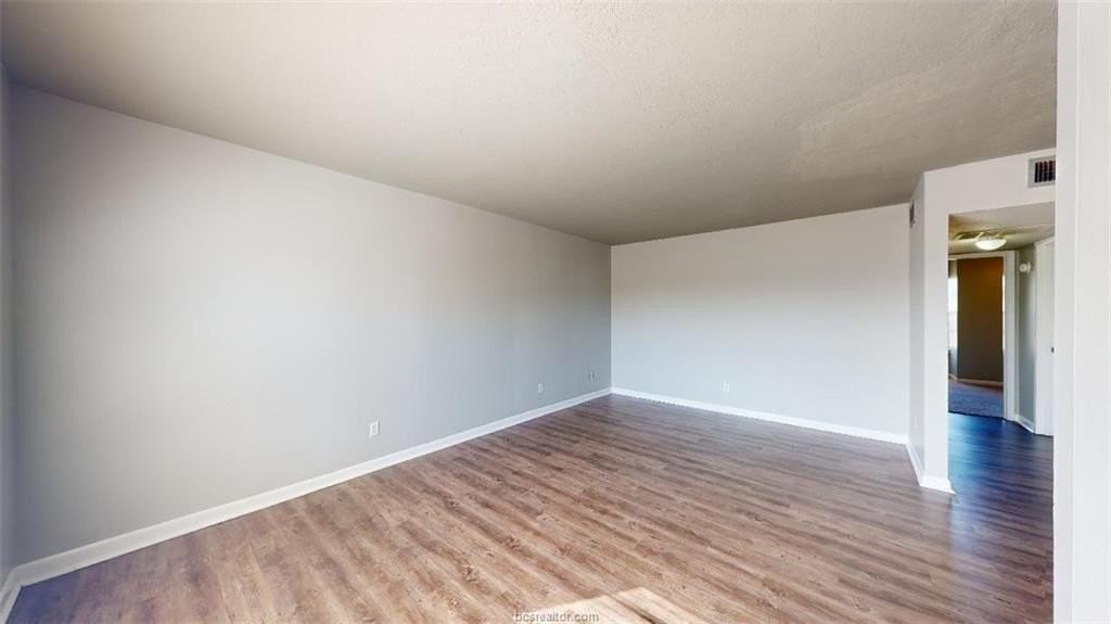 3800 E 29th St #4 - Photo 2 of 20