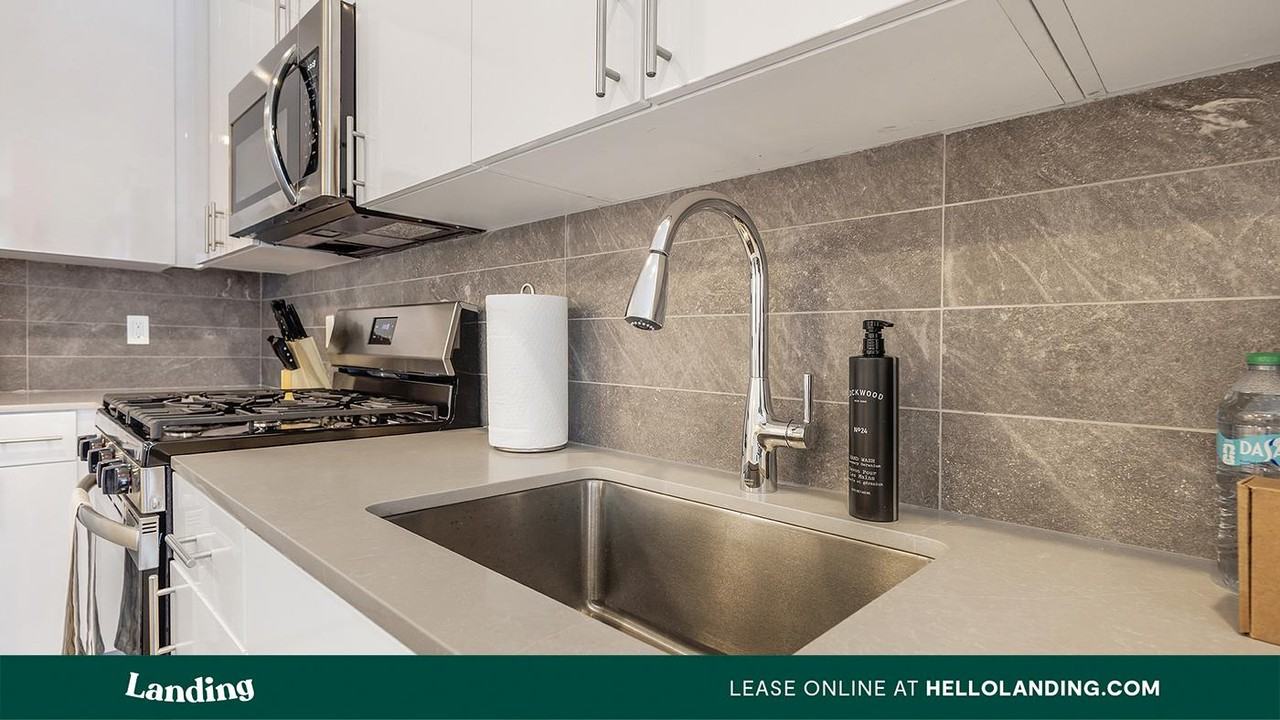 201 Munson Street - Photo 3 of 50
