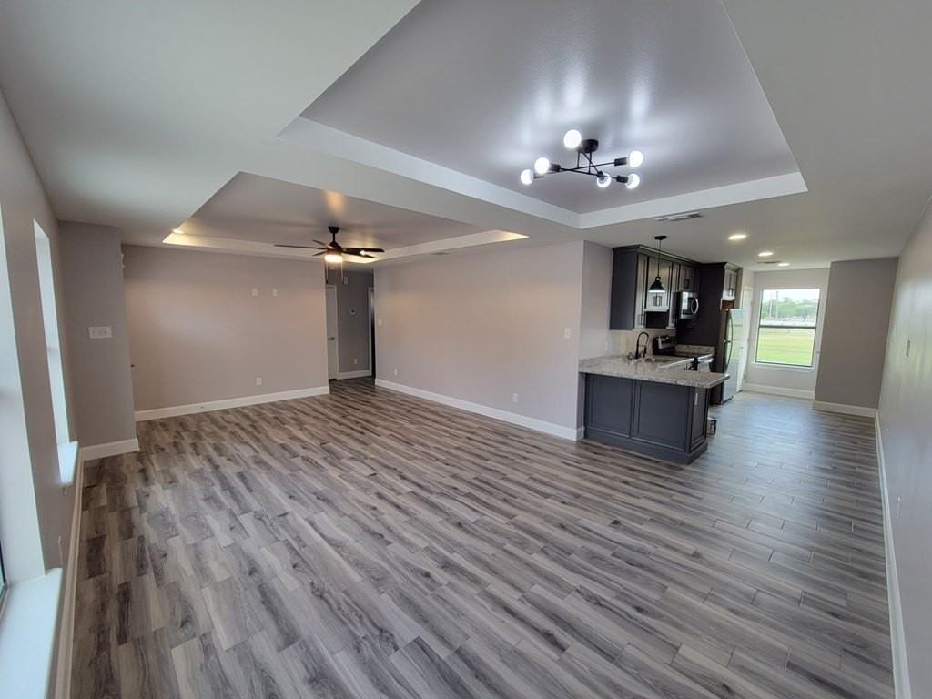 620 Calle Barbara - Photo 3 of 13