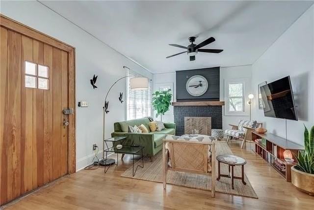 3353 Myrtle St - Photo 2 of 22