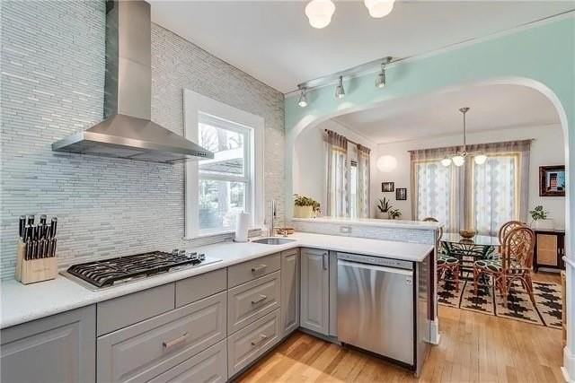 3353 Myrtle St - Photo 7 of 22