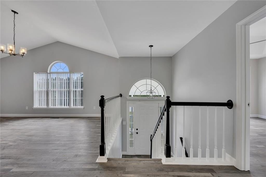 2226 Alyssa Ct - Photo 3 of 25