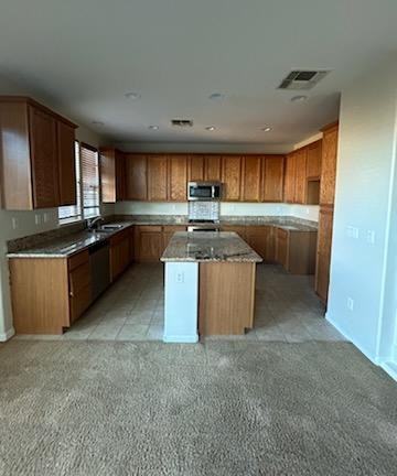 1821 Alice Way - Photo 4 of 14