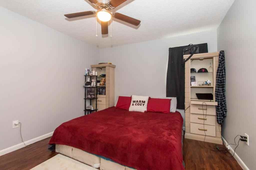 122 Briarwood Dr - Photo 5 of 28