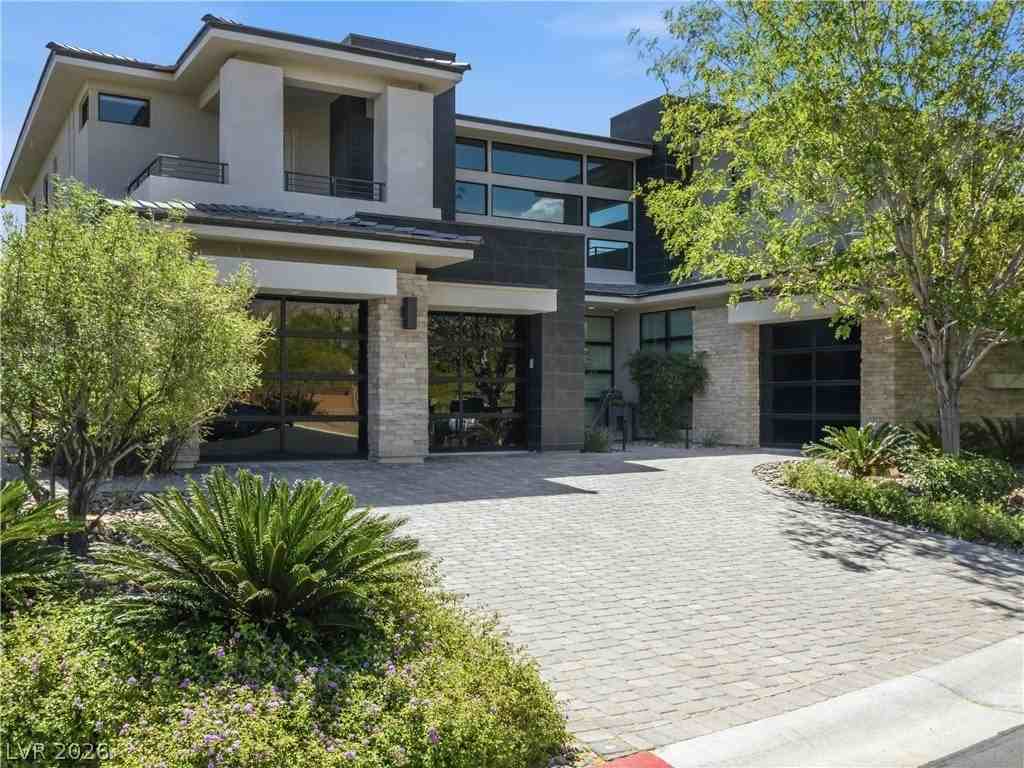 4222 Bronze Ridge St - Photo 3 of 50