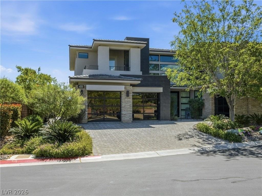 4222 Bronze Ridge St - Photo 5 of 50