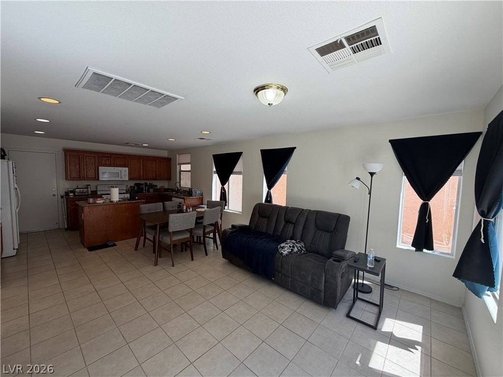 2515 Begonia Valley Ave - Photo 6 of 32