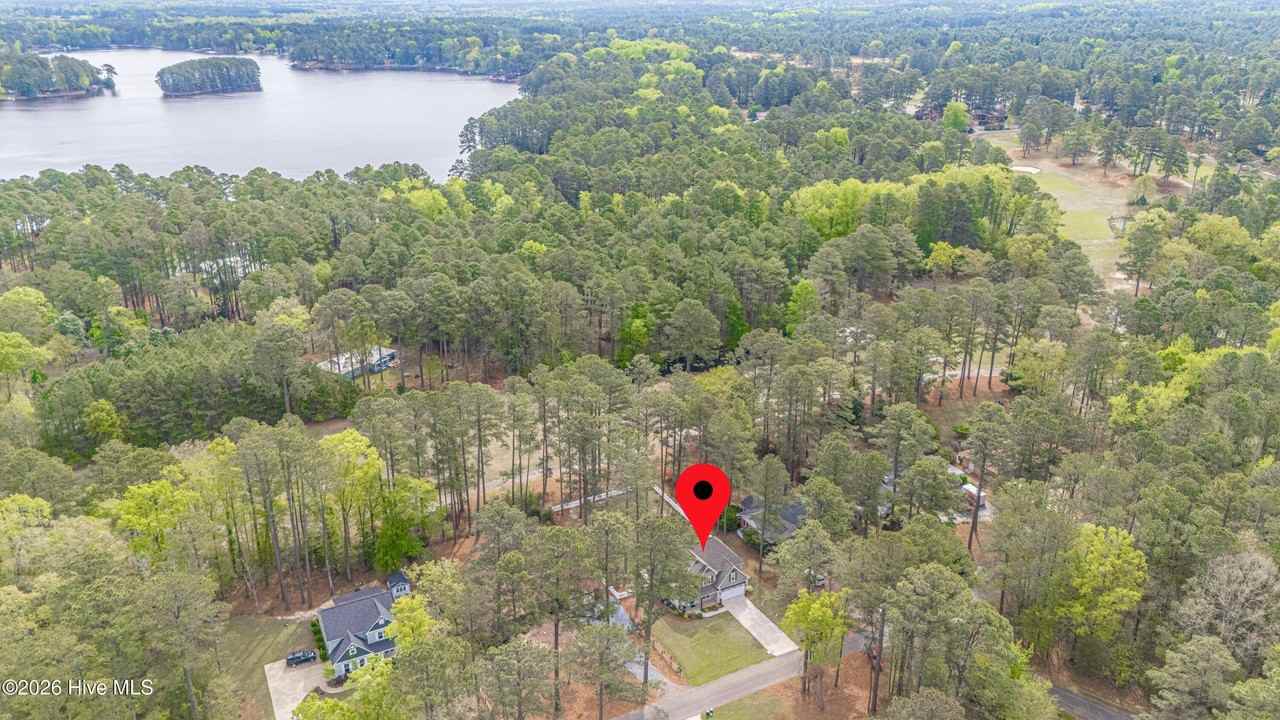 14 Fairway Dr - Photo 3 of 41