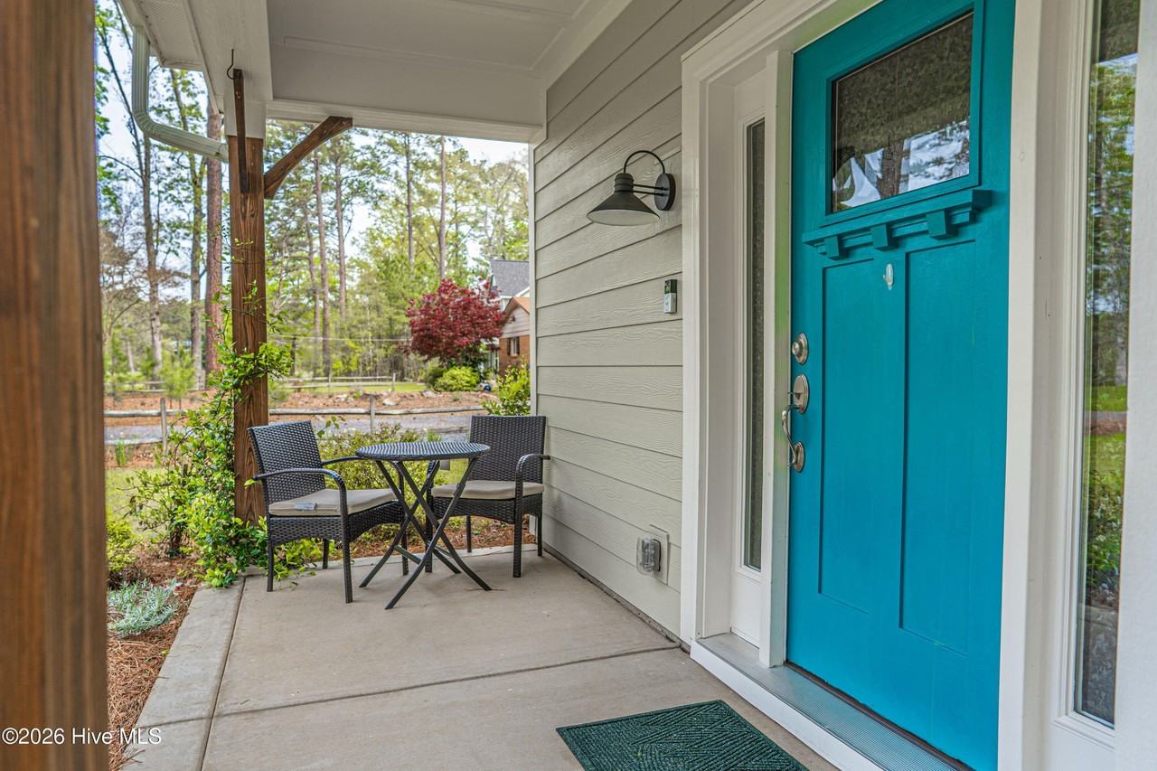 14 Fairway Dr - Photo 5 of 41