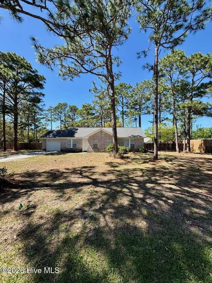 304 Raye Dr - Photo 4 of 29