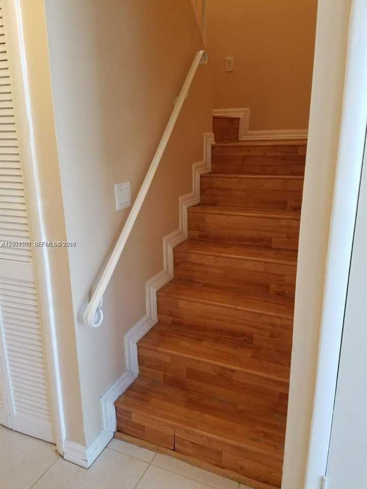 2750 N 34th Ave #9D - Photo 7 of 22