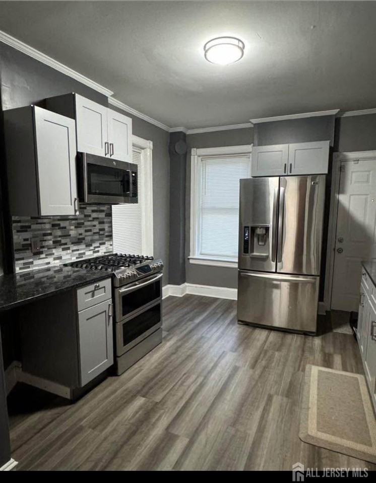 22 Dunham St - Photo 5 of 11
