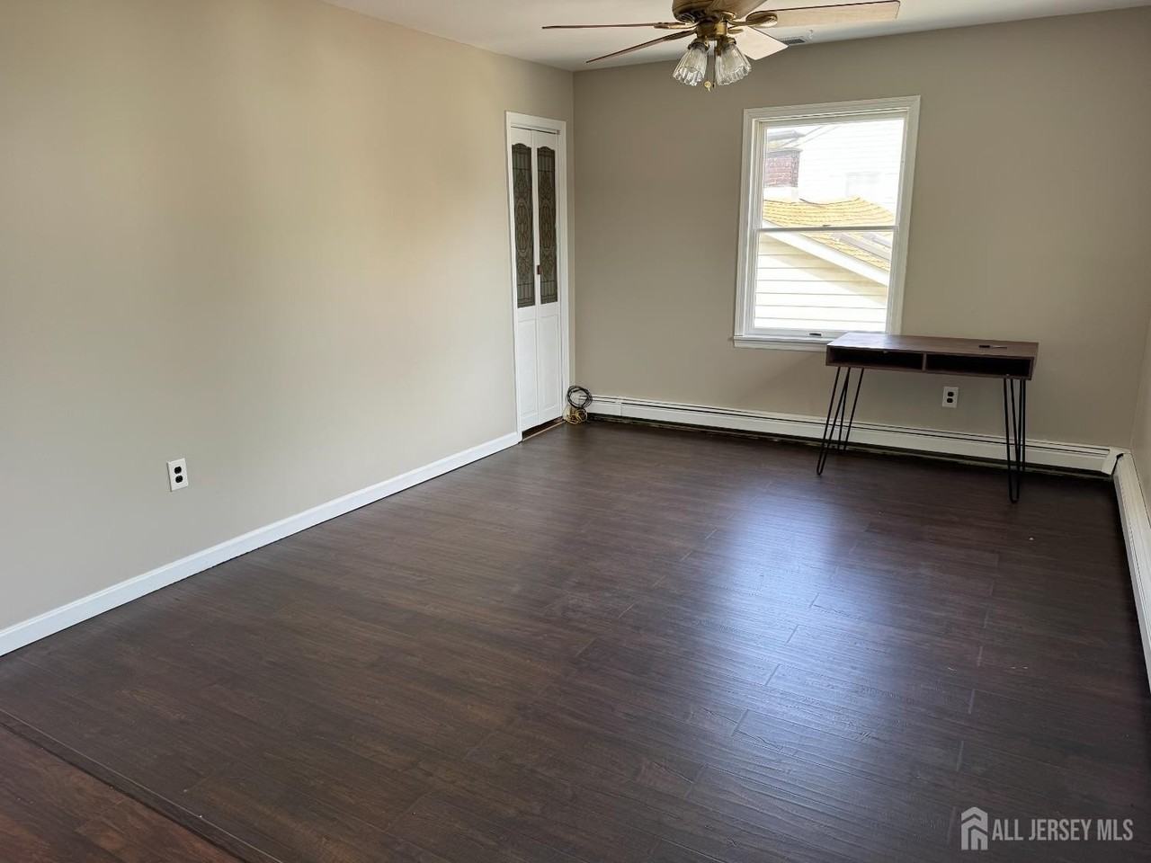 9 Scott Ave - Photo 7 of 13