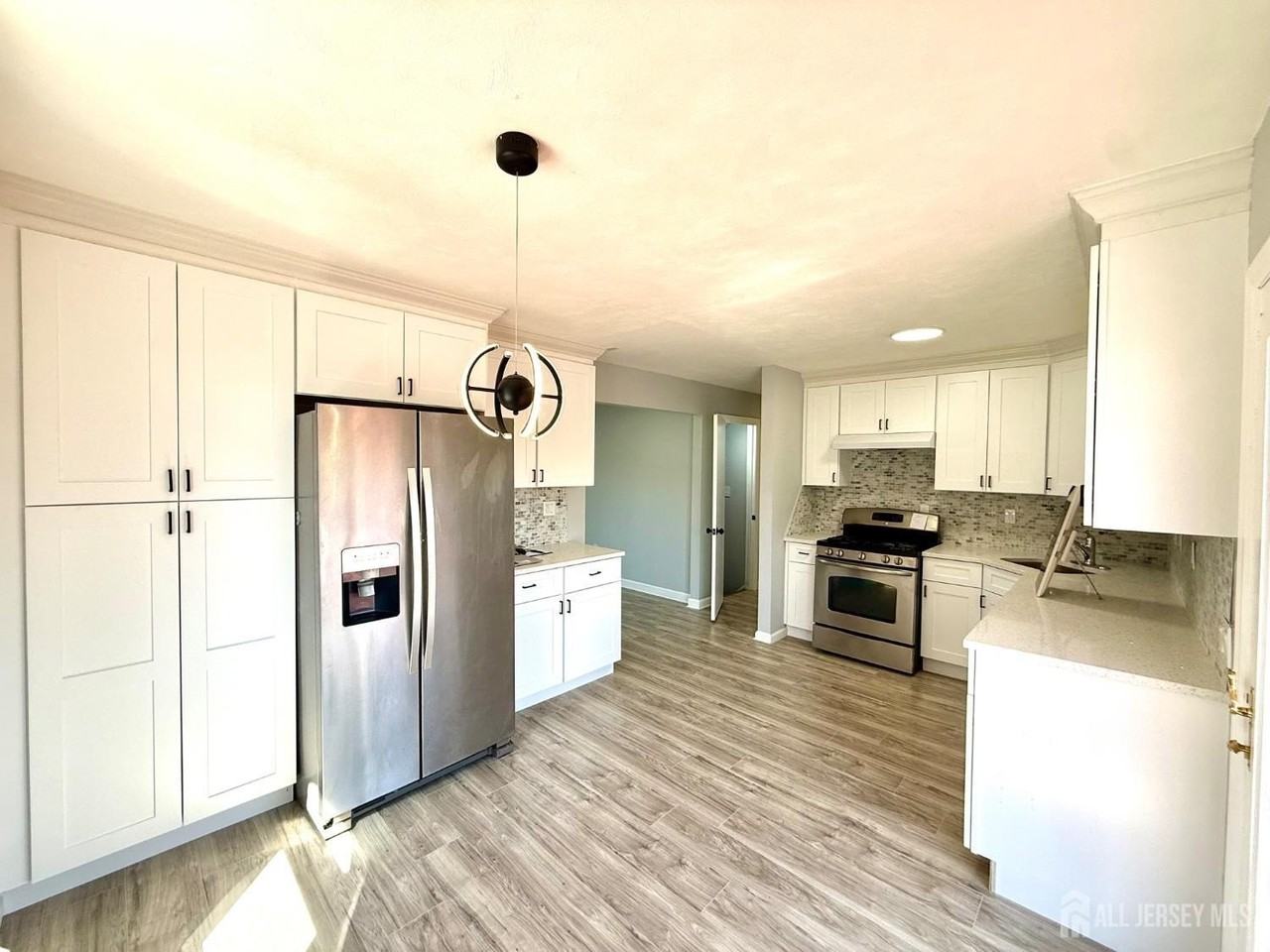 35 Fiat Ave - Photo 3 of 44