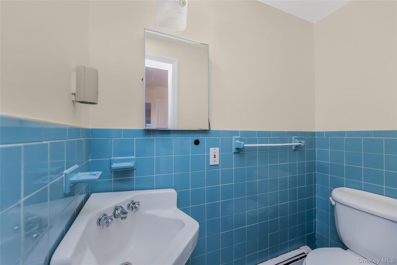 26 Fairview Ave - Photo 5 of 13