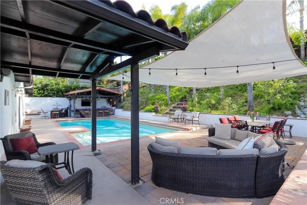 26732 Carranza Dr - Photo 4 of 49