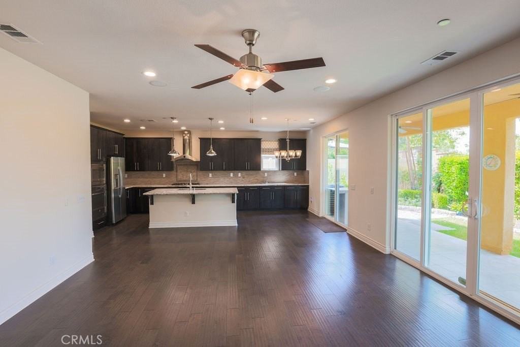 3294 Ledgewood Cir - Photo 3 of 50