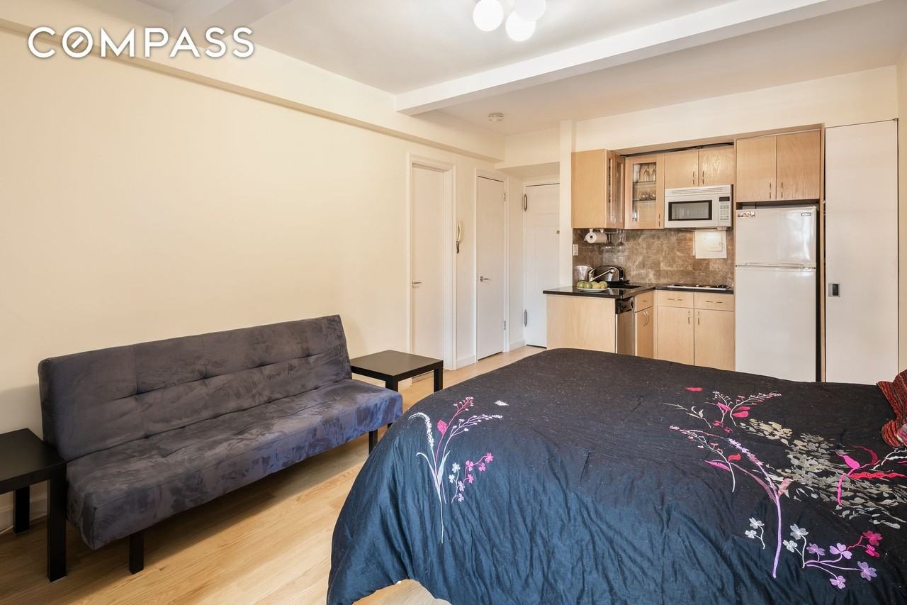 5 Tudor City Pl #1307 - Photo 2 of 10