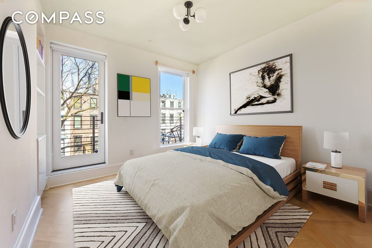 835 Carroll St #4 - Photo 4 of 15