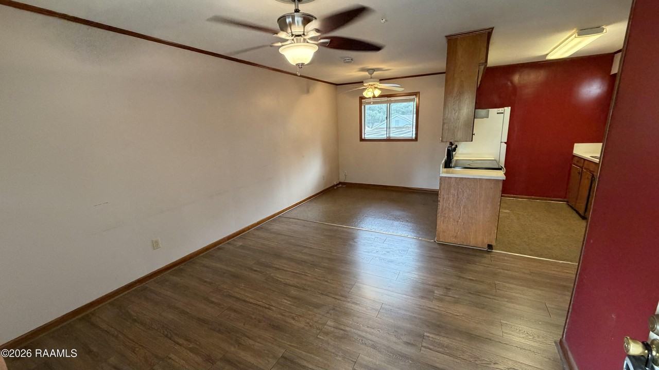 715 Harding St #5 - Photo 4 of 9