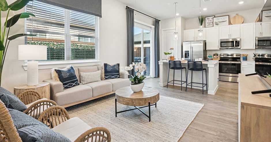 Cadia Grand Prairie Townhomes - Photo 7 of 27