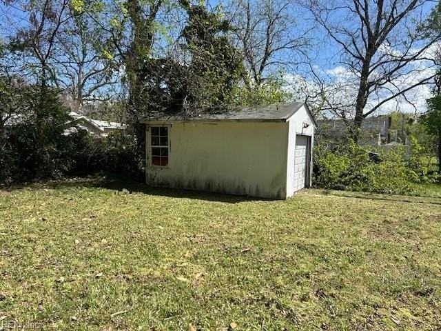 28 W Sherwood Ave - Photo 7 of 25