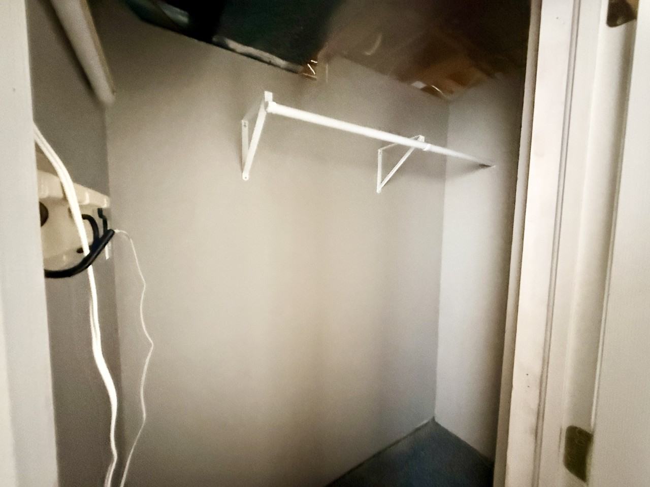 1021 Ne - Photo 4 of 50