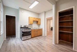 featured image of 140 5th Ave #2