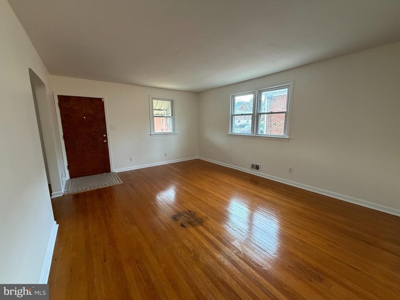 4308 Alton St - Photo 2 of 34