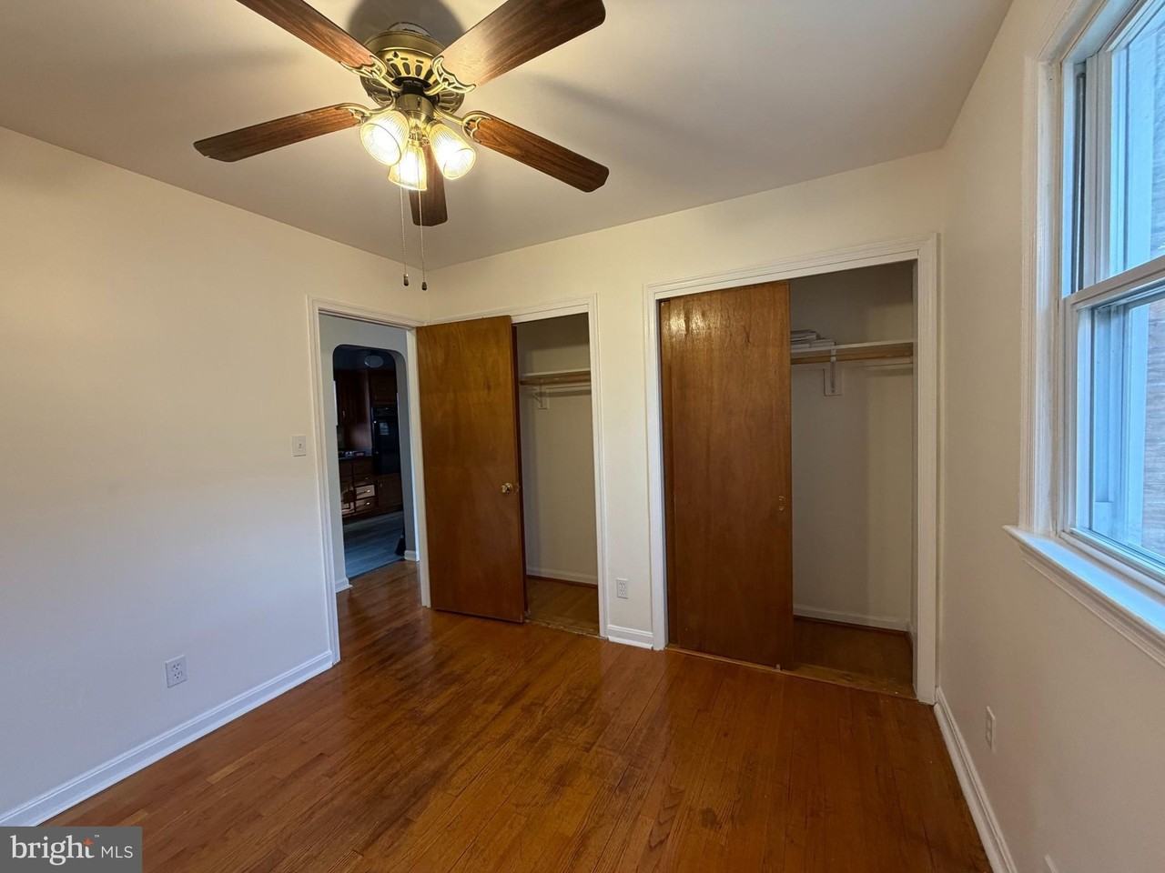 4308 Alton St - Photo 5 of 34