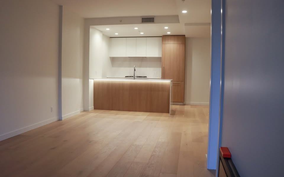 2000 Hannington Road #711 - Photo 3 of 20