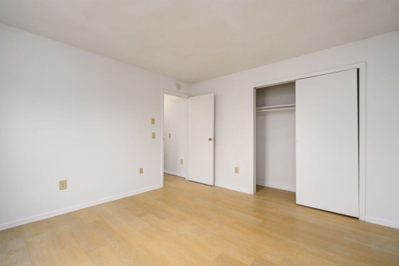 Hudson Terrace Apartments - Photo 7 of 13