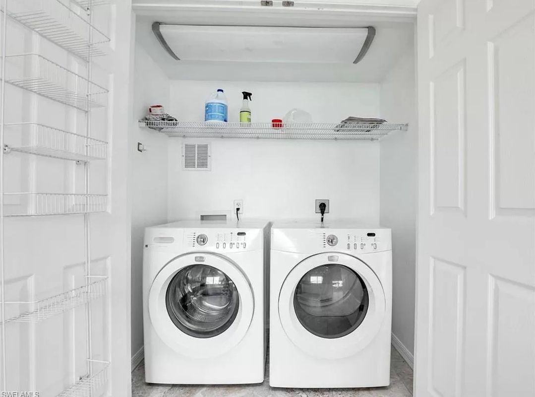 4265 Island Cir - Photo 7 of 23