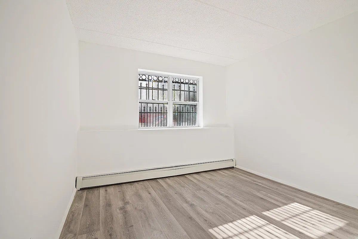 482 Central Ave - Photo 5 of 9