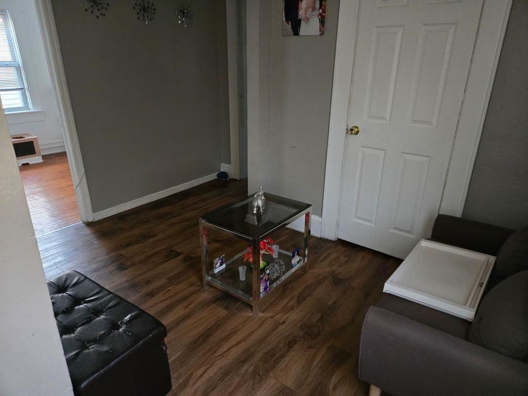 144 Mapes Ave - Photo 2 of 8