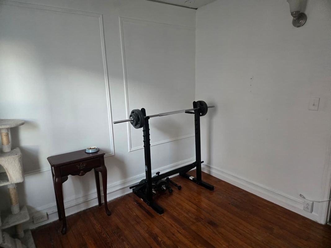 144 Mapes Ave - Photo 6 of 8