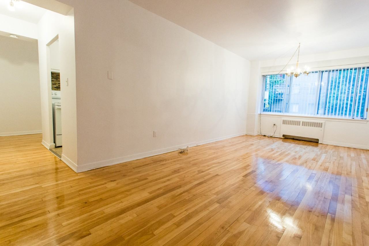 6920 Av Fielding — photo 2