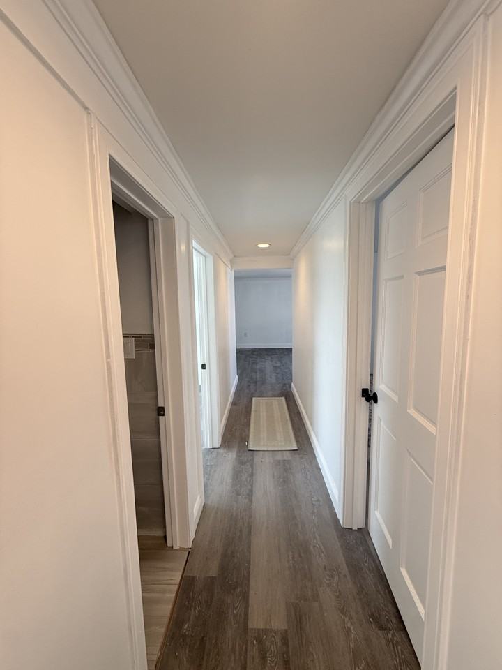 610 Laurelton Blvd Unit 1 #1 - Photo 5 of 19