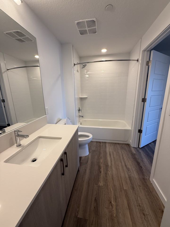 405 Northwest 6th Street #A - Photo 7 of 21