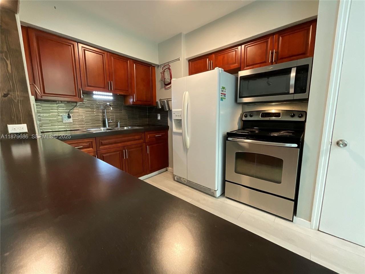 385 Northwest 129th Street - Photo 7 of 35