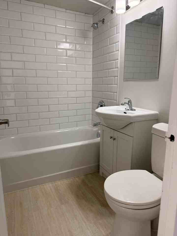 1817-1827 Victoria Park - Photo 6 of 17