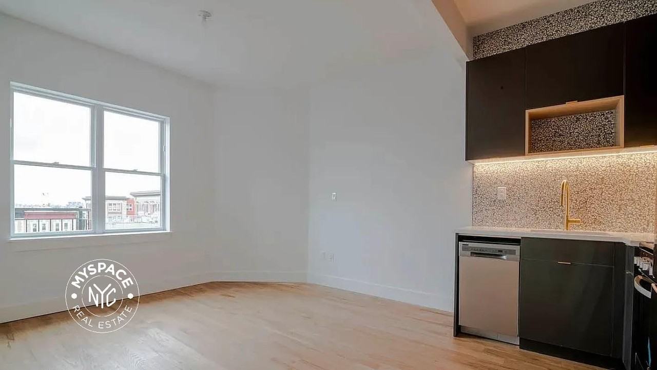 791 Sterling Pl #5B - Photo 6 of 12