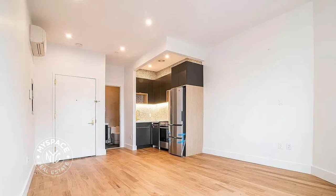 791 Sterling Pl #5B - Photo 7 of 12