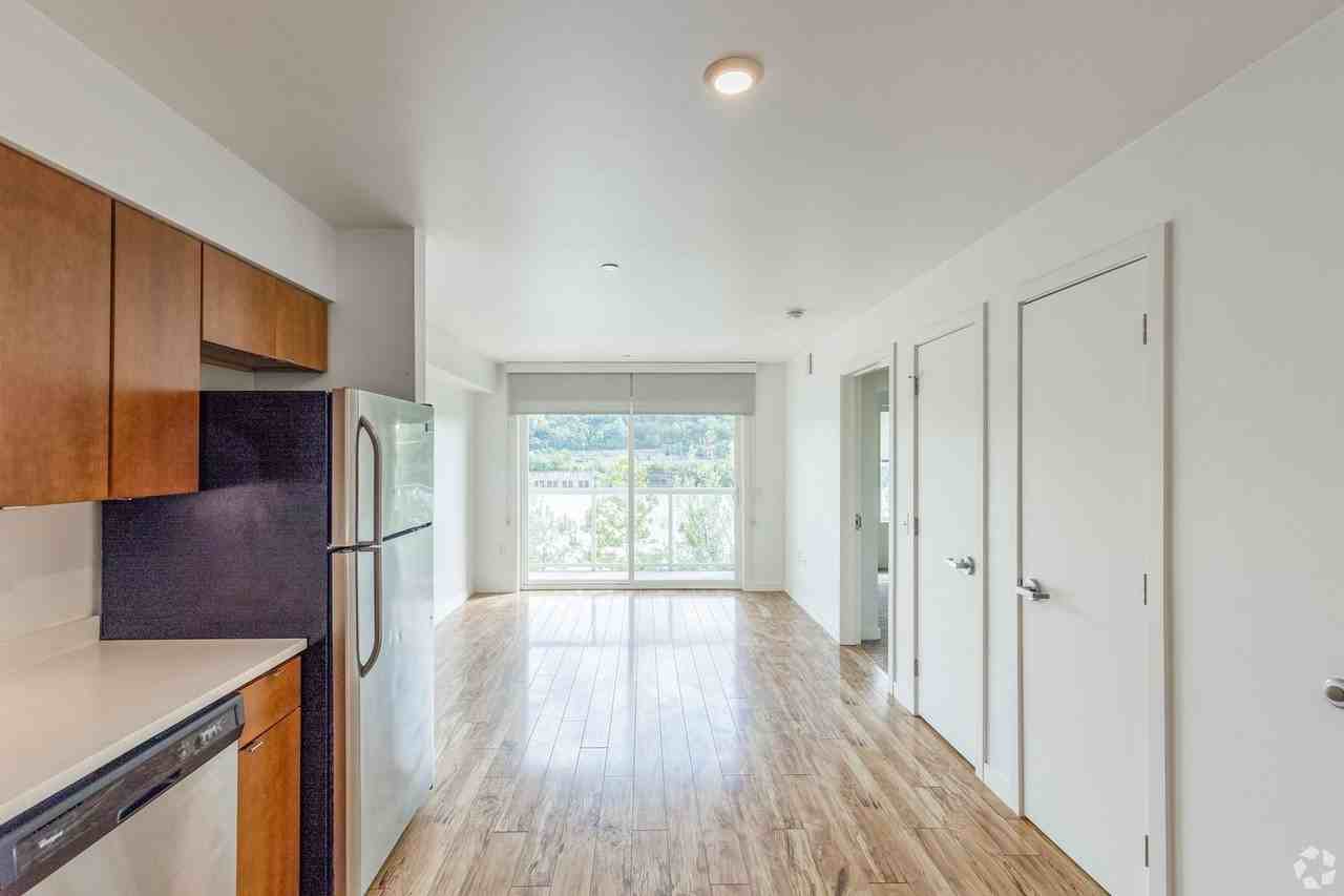 3030 South Water Apartments - Photo 3 of 10