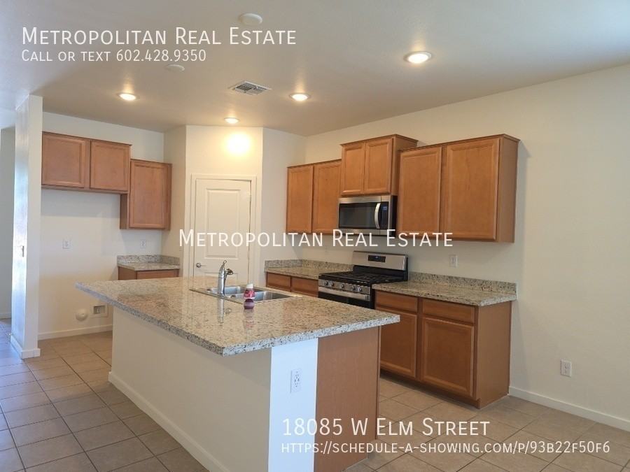 18085 W Elm St - Photo 6 of 25