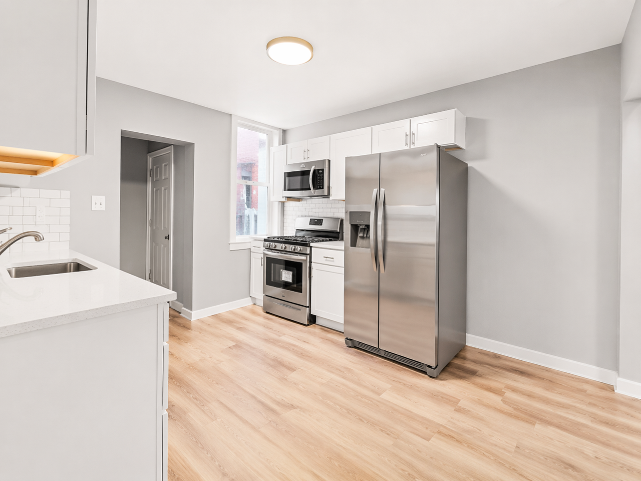 363 44th St #NA - Photo 4 of 20