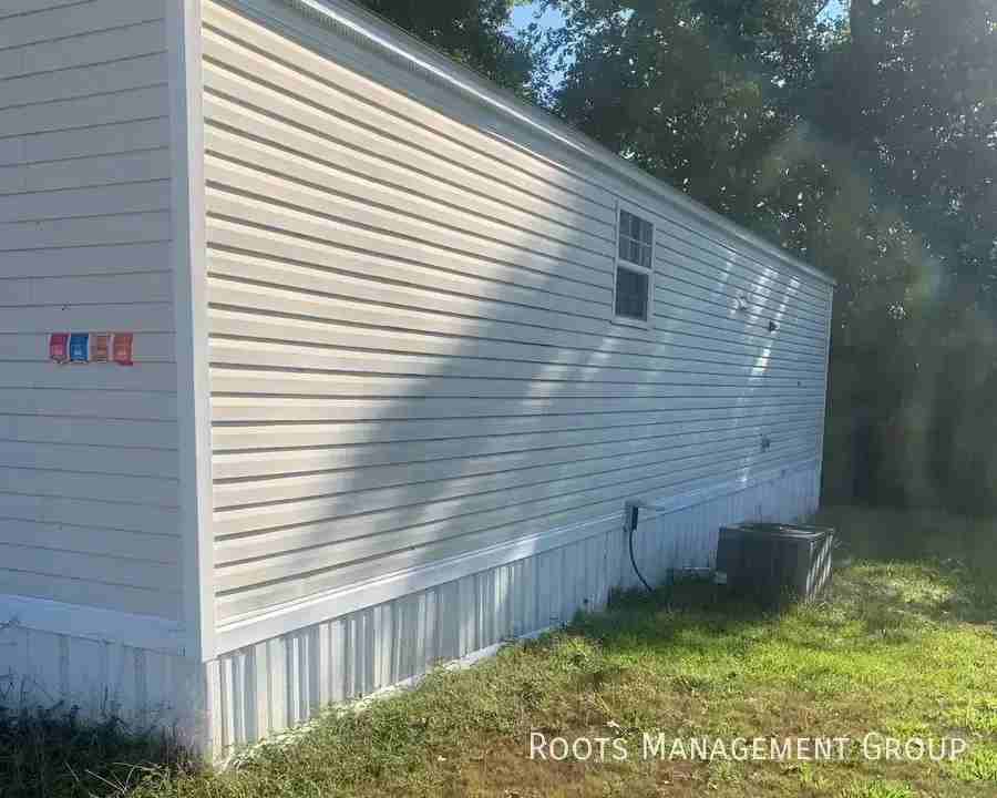 387 Webster Rd #82 - Photo 7 of 29