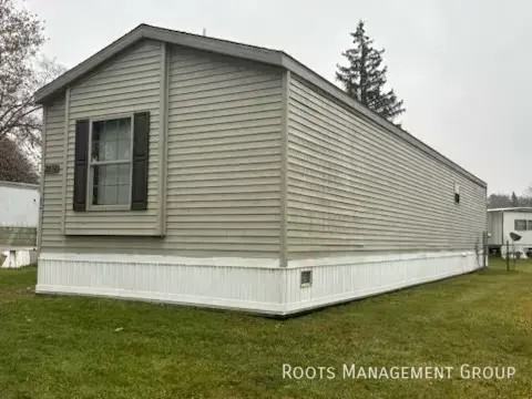 2332 Fredonia Ave - Photo 2 of 10